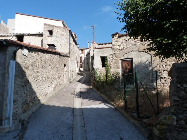 Rue de Montalba le Château
